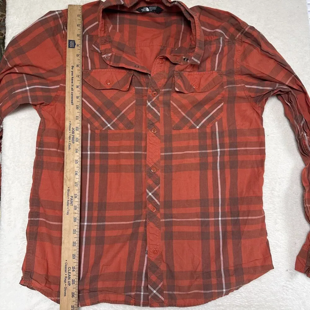 North Face Shirt Mens Medium‎ Long Sleeve Button Front Plaid Lightweight Pocket